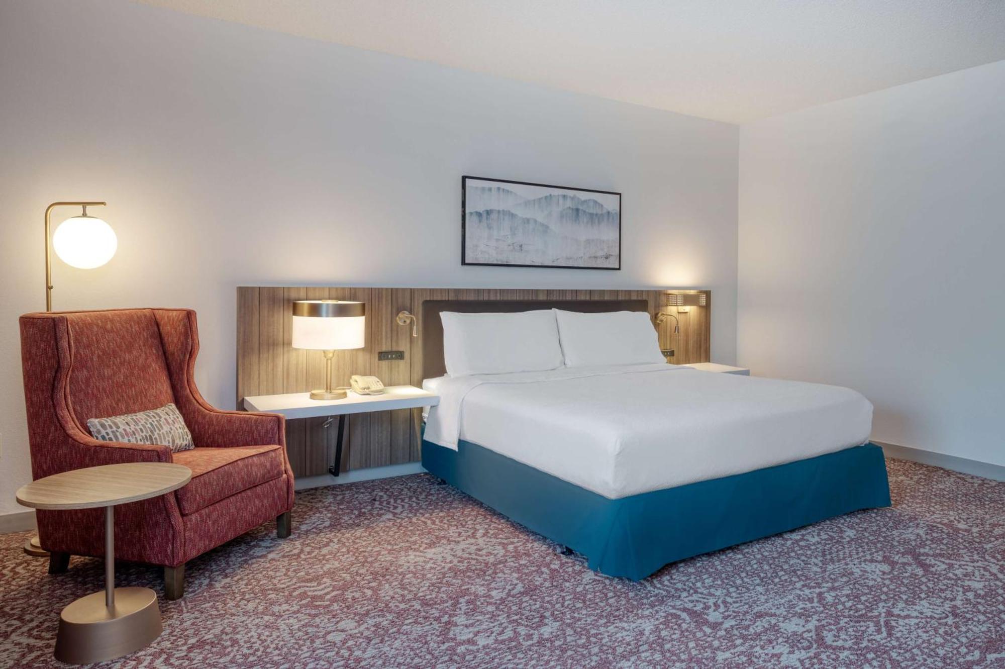 Hilton Garden Inn Clarksburg Exterior photo