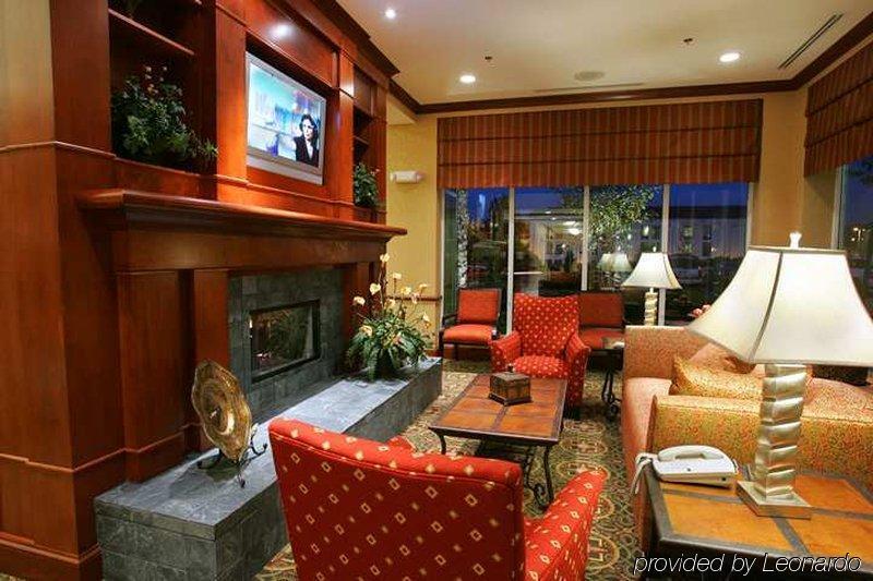Hilton Garden Inn Clarksburg Interior photo